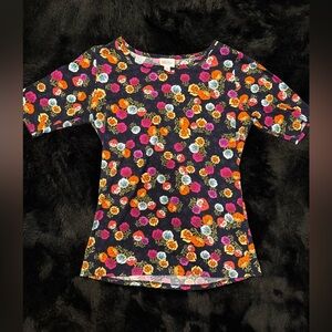 LuLaRoe Disney Top SZ M